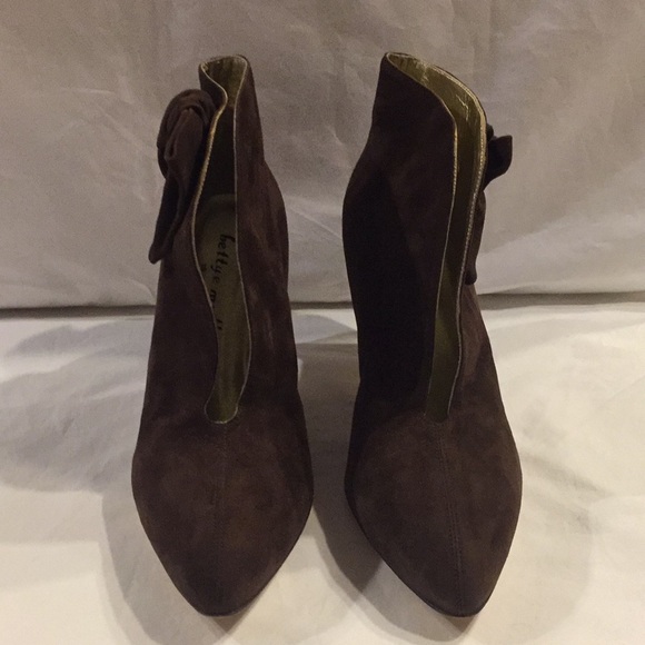 Bettye Muller Shoes - Picture 2 of 7